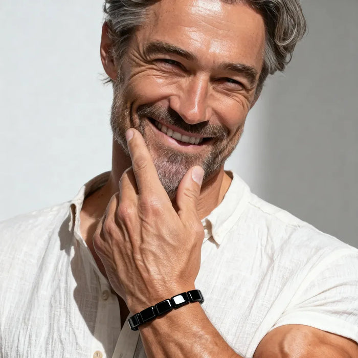 Hemios bracelet lifestyle view